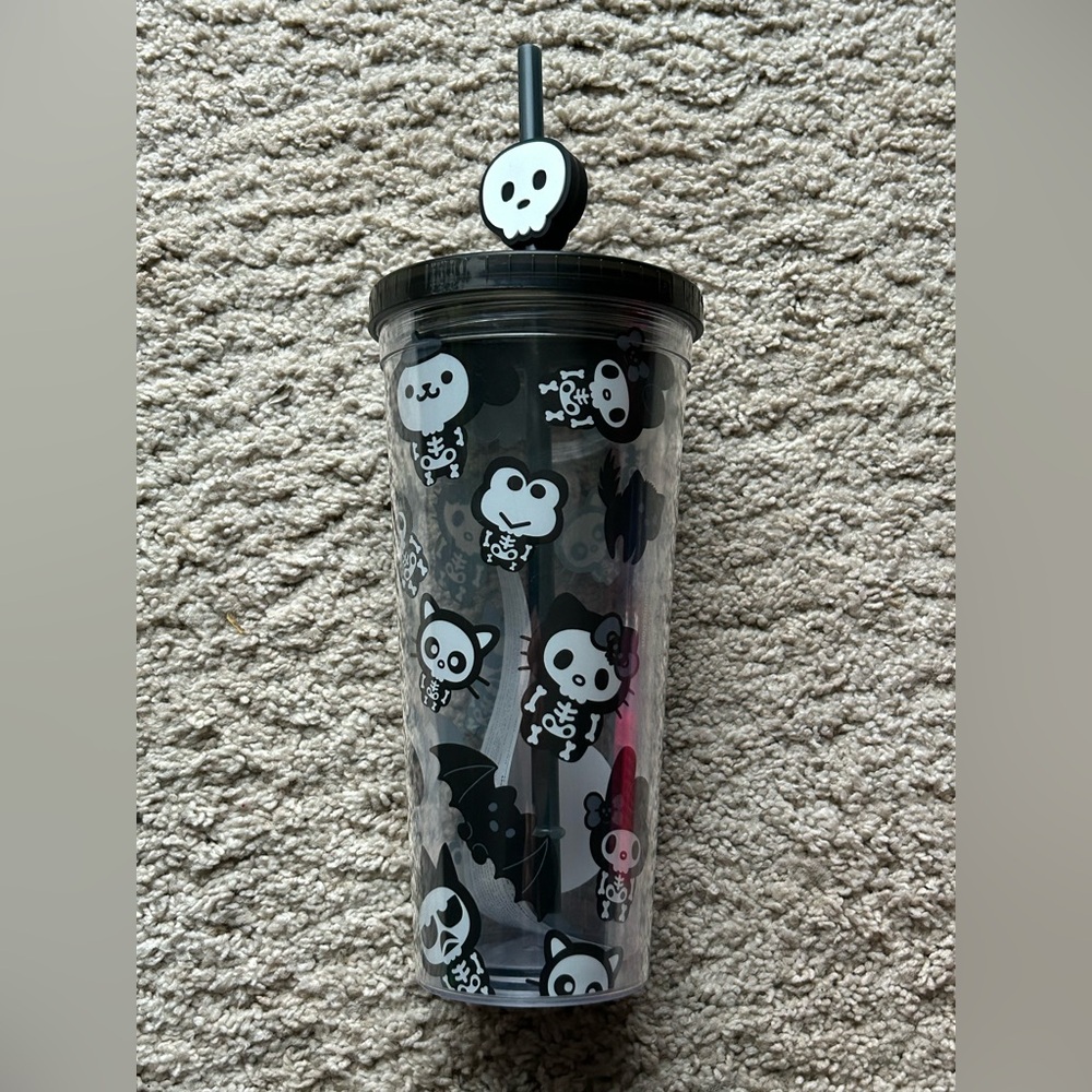 Hello Kitty and Friends Halloween Black Skull Tumbler